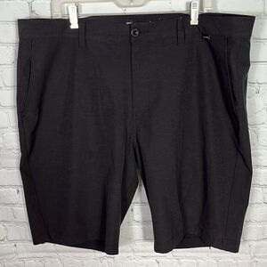 TRAVIS MATTHEW MENS GOLF SHORTS BLACK SIZE 40